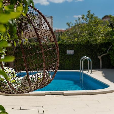 Apartments Orlic Трогир Екстериор снимка