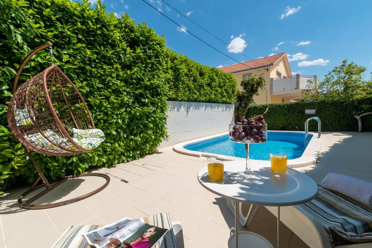 Apartments Orlic Трогир Екстериор снимка