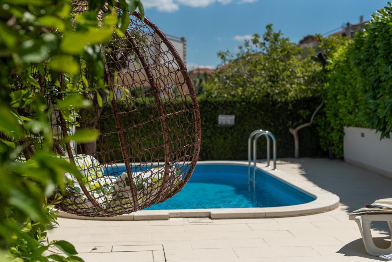 Apartments Orlic Трогир Екстериор снимка