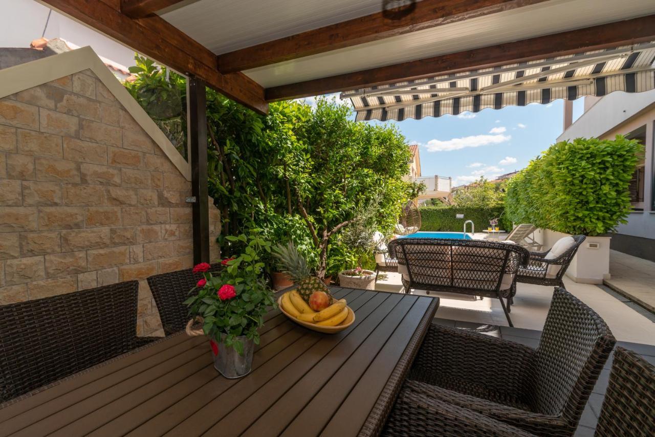 Apartments Orlic Трогир Екстериор снимка