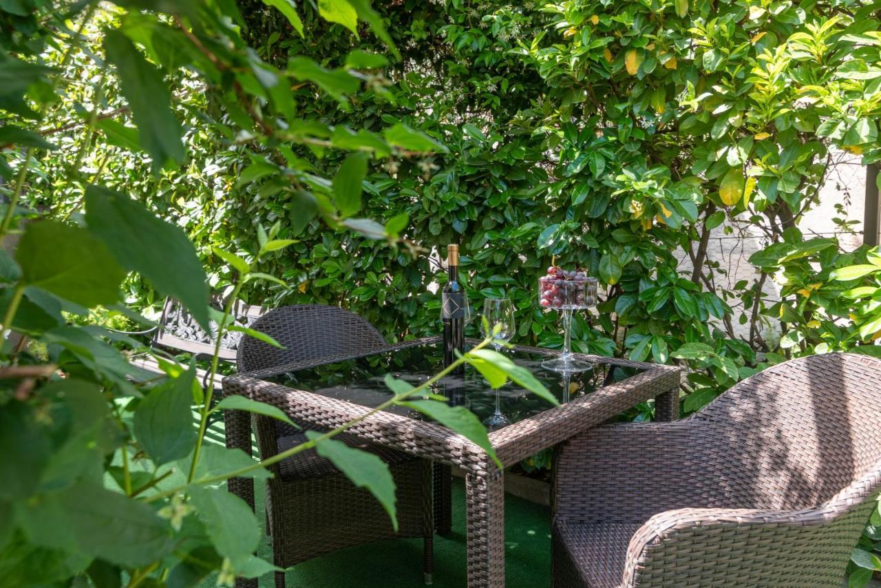 Apartments Orlic Трогир Екстериор снимка