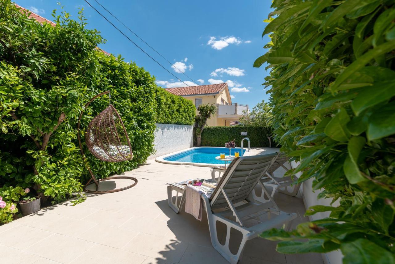 Apartments Orlic Трогир Екстериор снимка