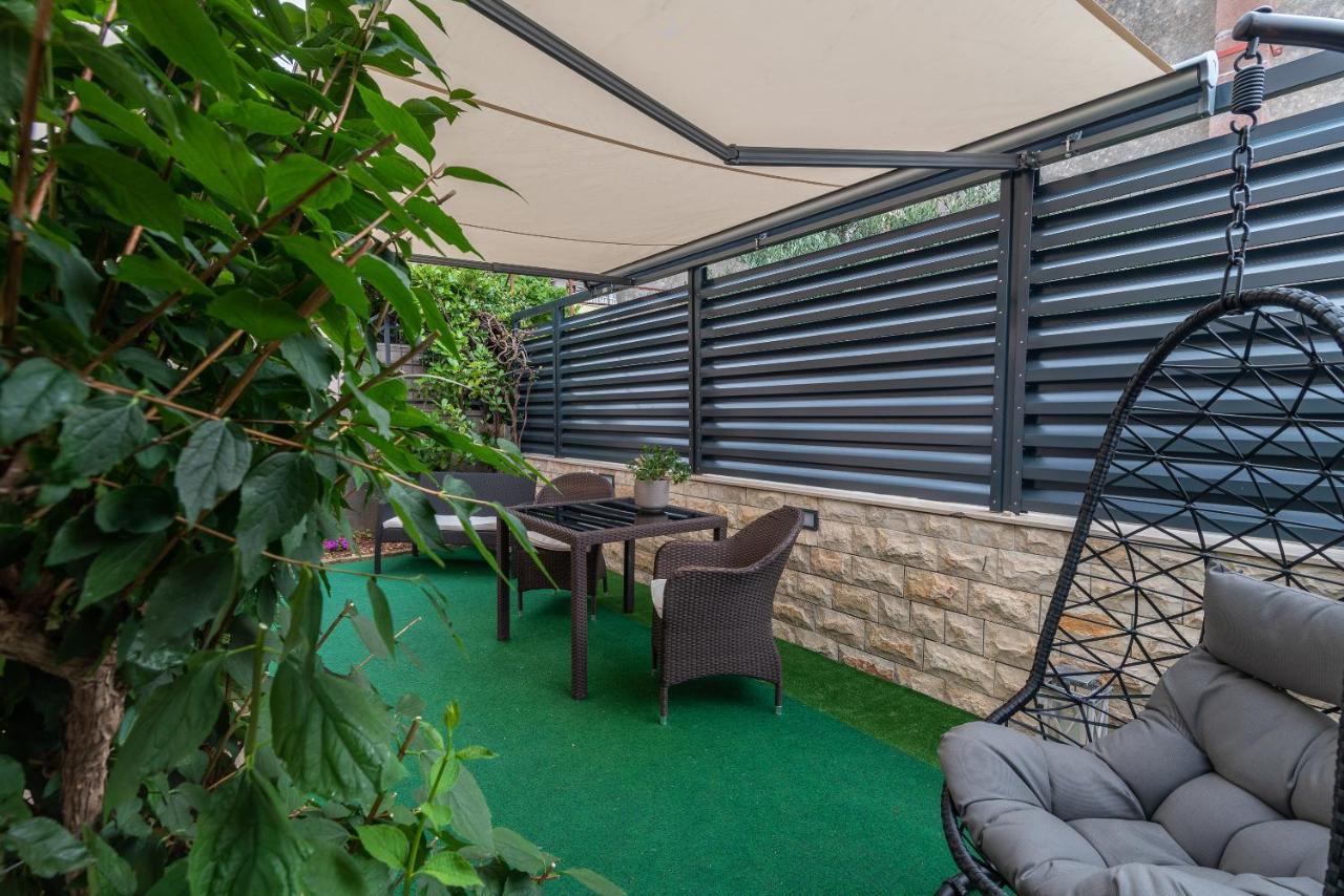 Apartments Orlic Трогир Екстериор снимка